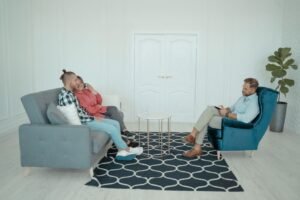 Licensed Marriage and Family Therapists (LMFT): What They Do & How to Find One
